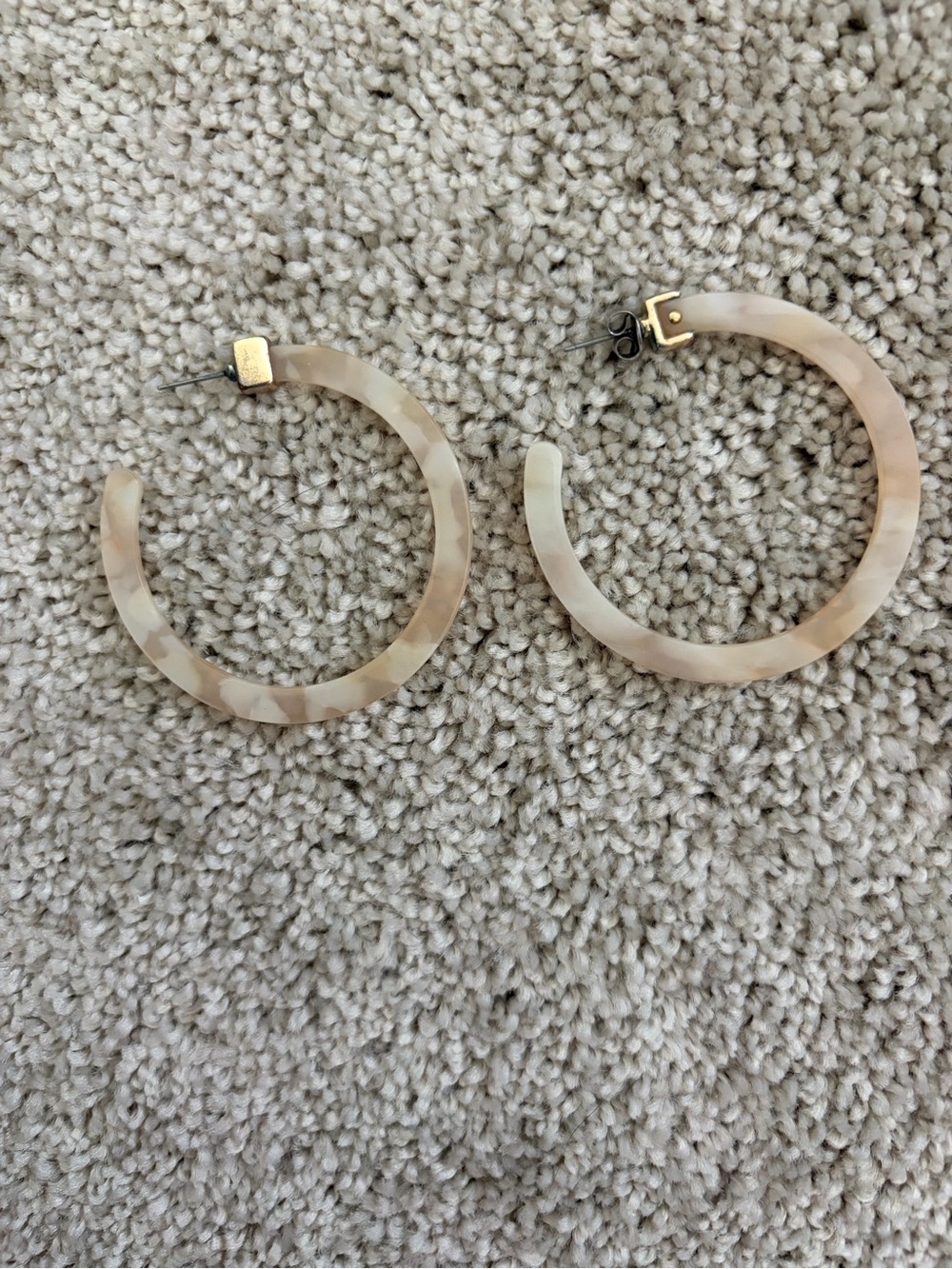 Beige Tortoiseshell Hoop Earrings - Women Jewelry